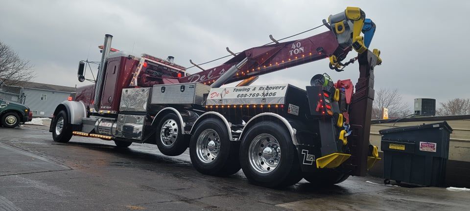 Tow Service | Del’s Service Center