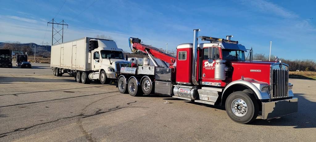 Tow Service | Del’s Service Center