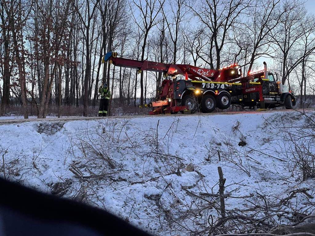 Tow Service | Del’s Service Center