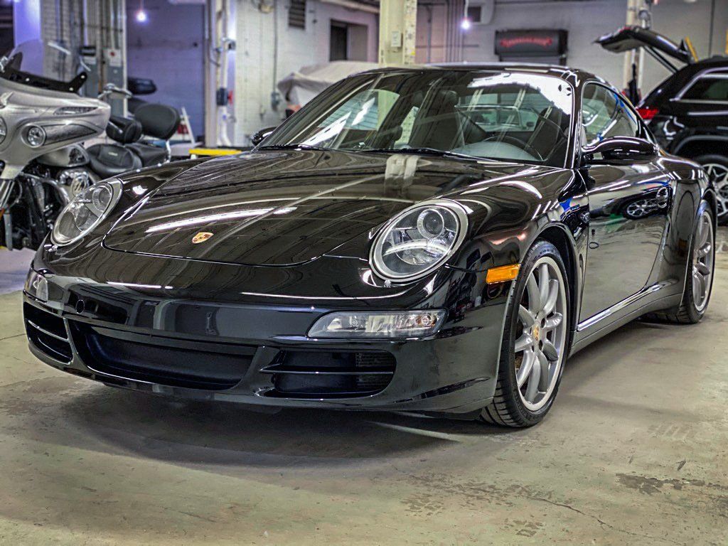 Porsche 911 Carrera 4S ceramic coating in freeland, mi