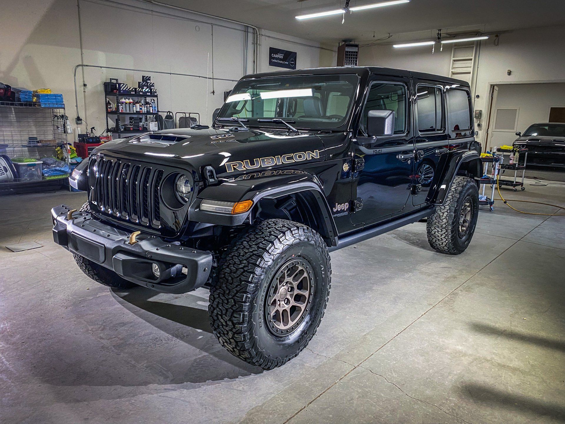 Ceramic Coating 2020 Land Rover Discovery