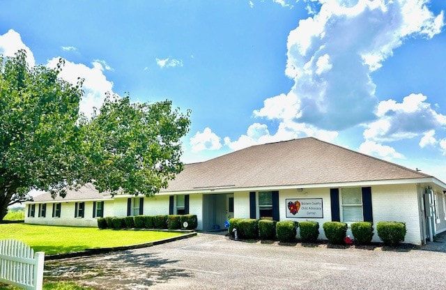 Baldwin County CAC Outside