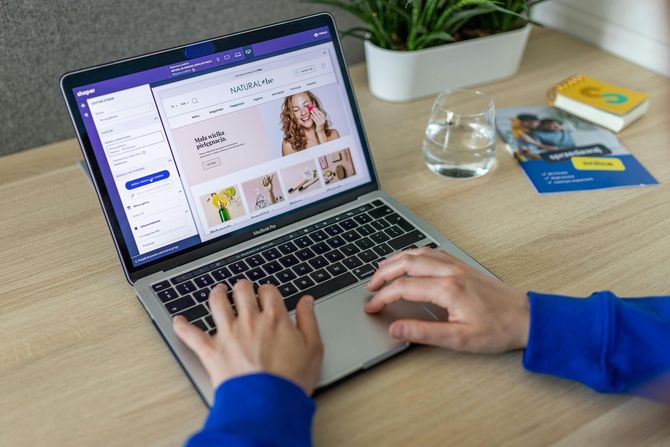 website builder and digital design workspace