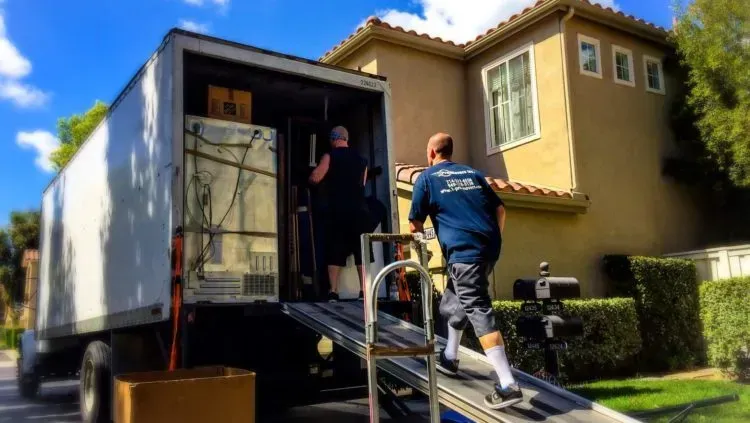 Stress-Free Moving Experience with Professional Movers