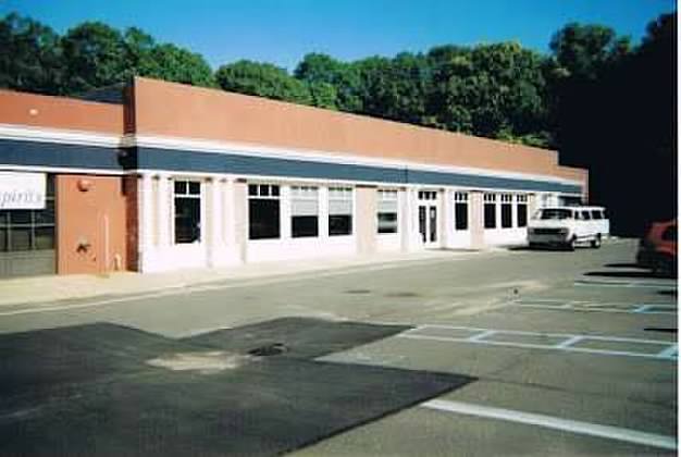 4 / 48 Commercial Store Front After Right