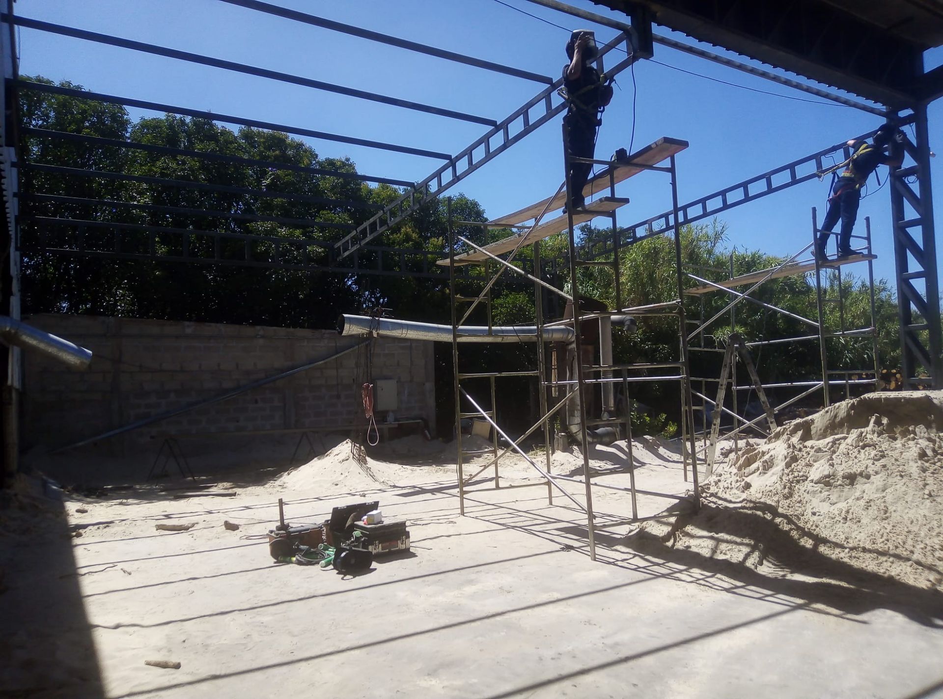 GALPONES - TINGLADOS Y ESTRUCTURAS