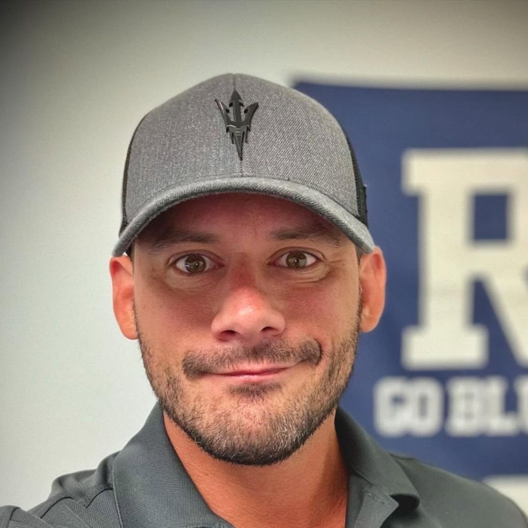 Jimmy Poppe, Equipment Manager