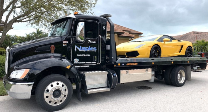 Naples tow truck | Naples Towing & Recovery