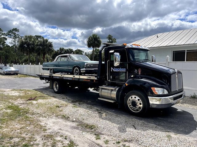 Towing in Naples, FL | Naples Towing & Recovery
