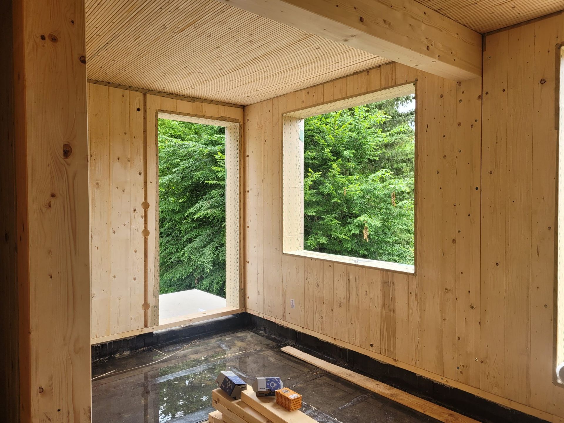 Innenaustattung aus Holz