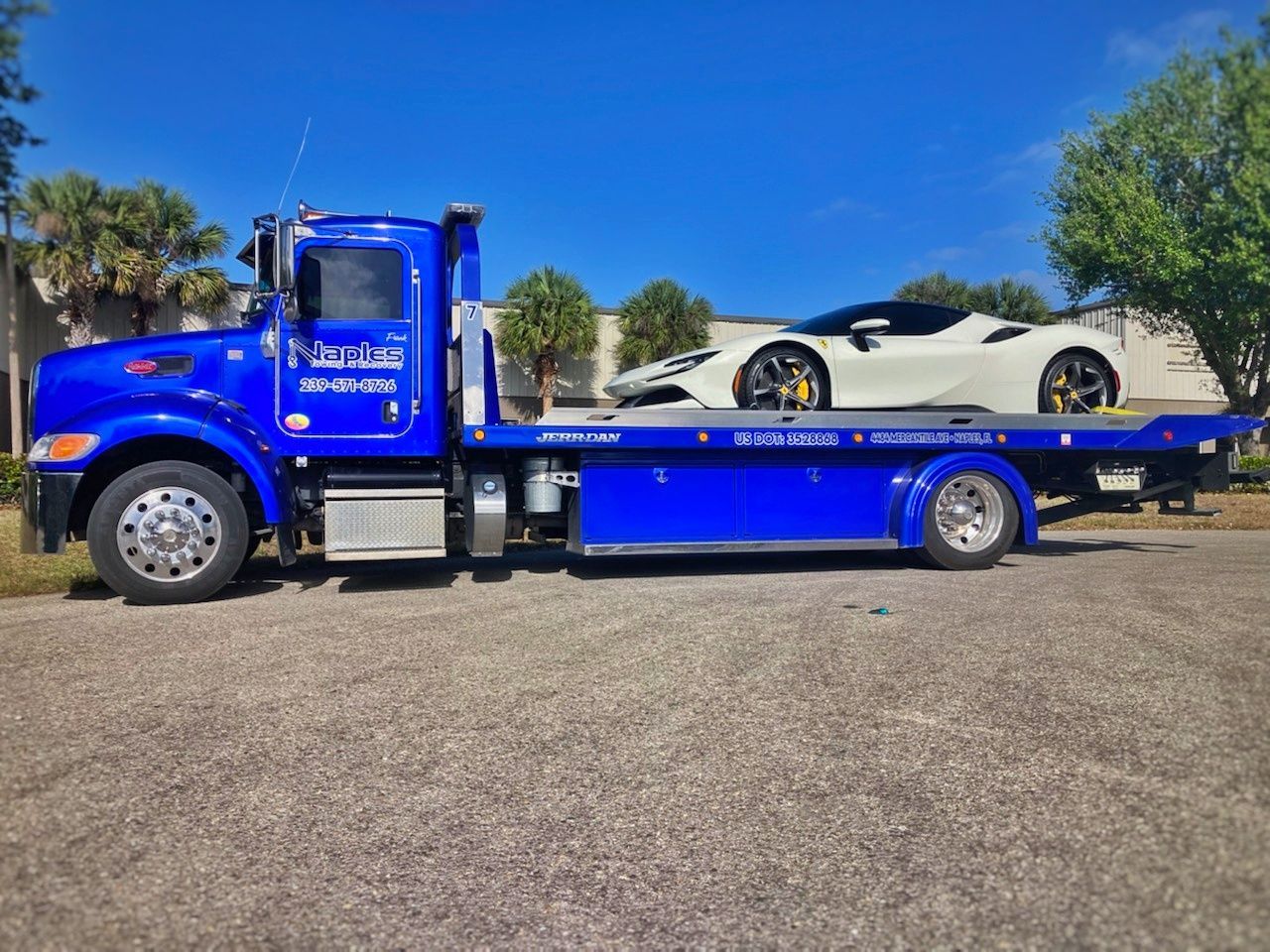 Naples Towing & Recovery