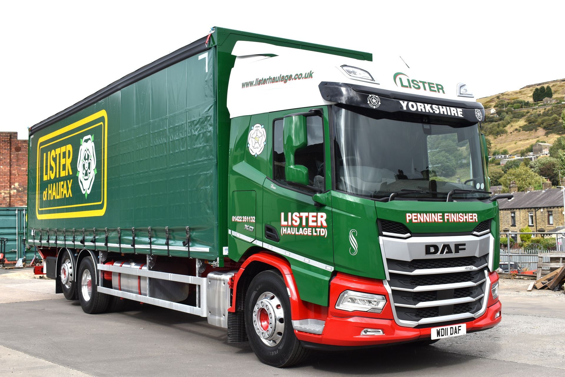 Pennine Presser loading