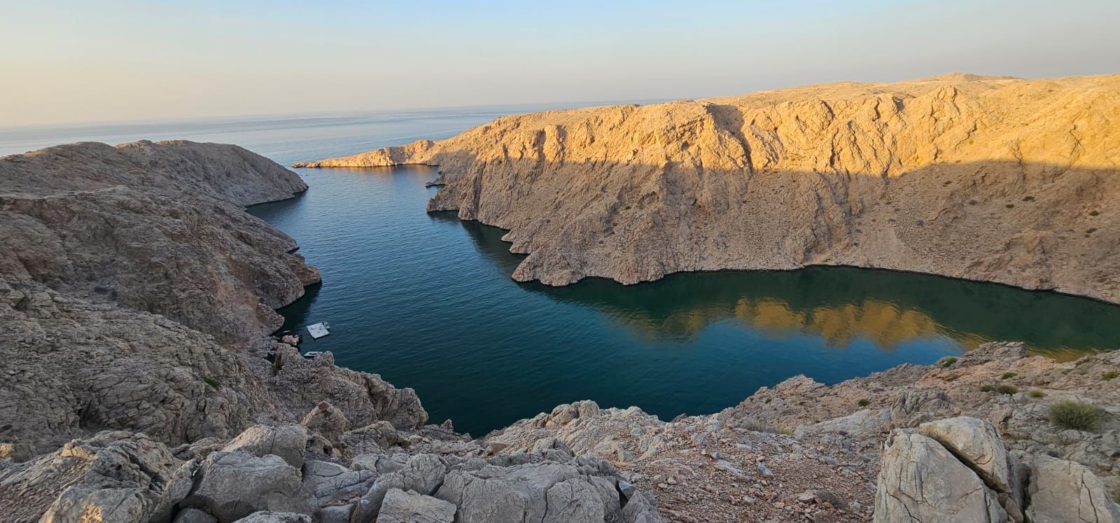 Oman_Muscat_Mountains_Fjords_Yiti