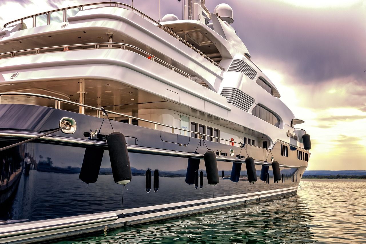 Discover Oman by yacht the coastal way