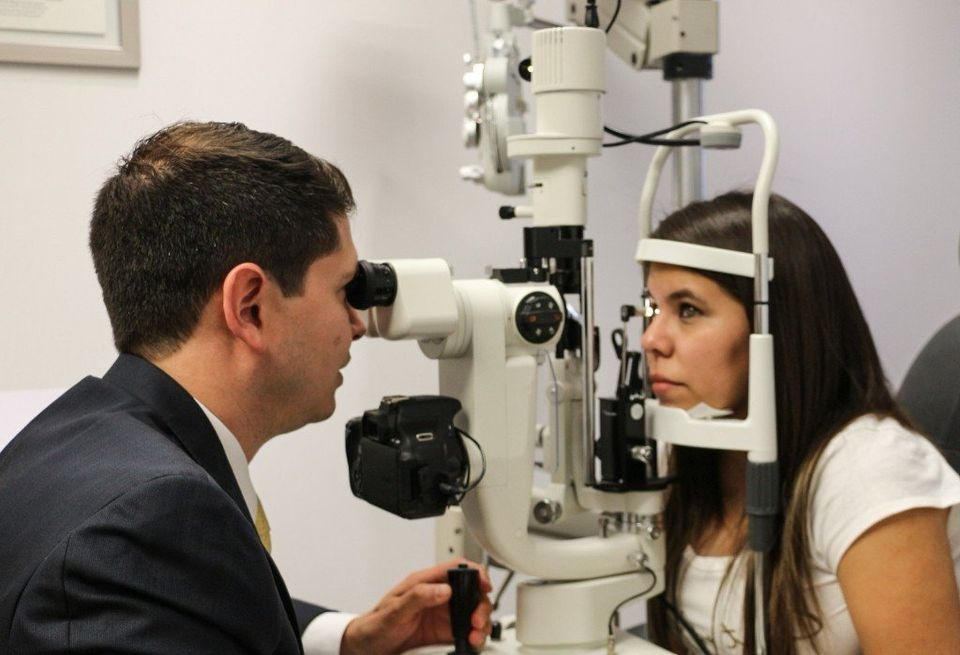 Glaucoma, información general, tratamiento y cirugía especializada