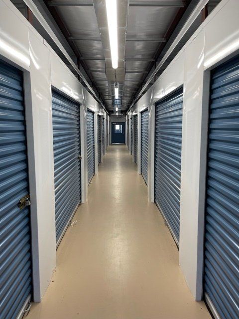 inside oxford storage