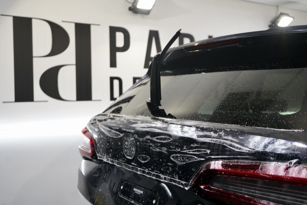 13-BMW-X5-M50i-STEK-Paint-Protection-Film-Tailgate-2