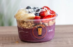 16 oz: Acai base, strawberries, banana, blueberries, granola, coconut and honey