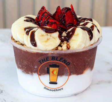 Create-A-Bowl 16 oz (Large) – Build your perfect bowl with your choice of base, (3) fresh fruits, (2) crunchy toppings, and (1) flavorful drizzles.