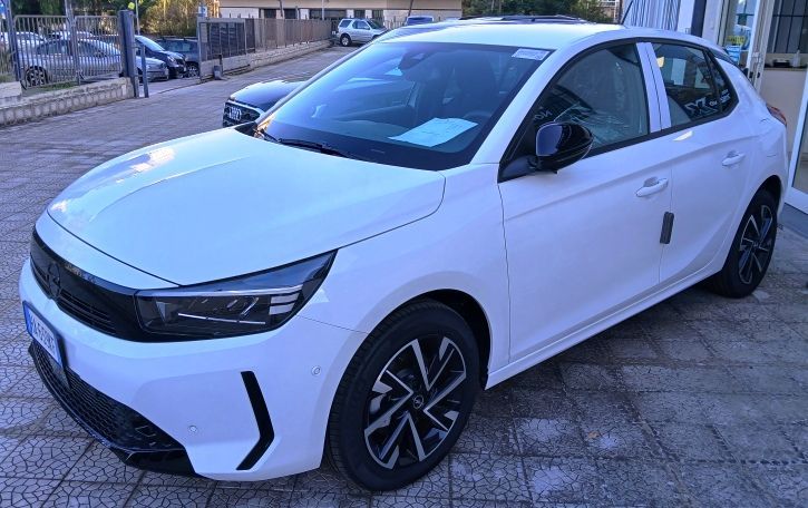 OPEL CORSA 1.2 GS MT6 100CV TURBO - NUOVA KM0