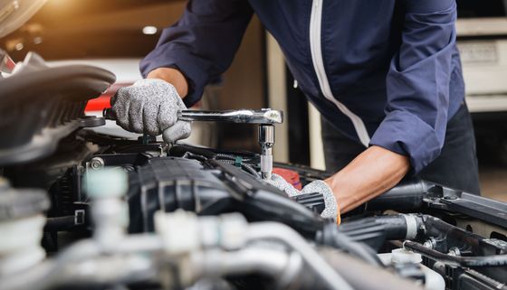 Riparazione auto all'autofficina Romano & Figli sas