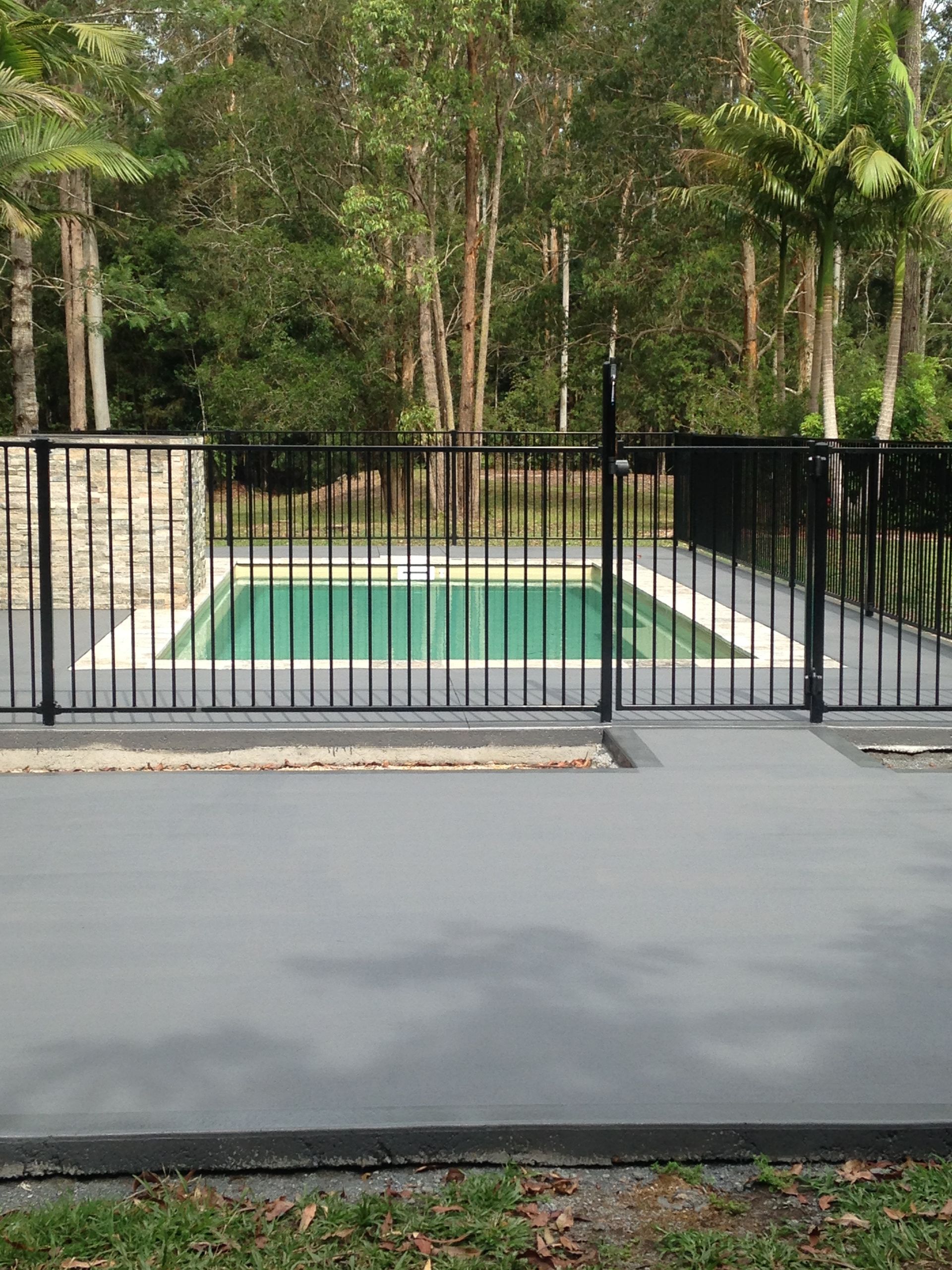 Cleaning the Metal Structure with Pressure Washer — Complete Pressure Cleaning in Glen Port Macquarie, NSW