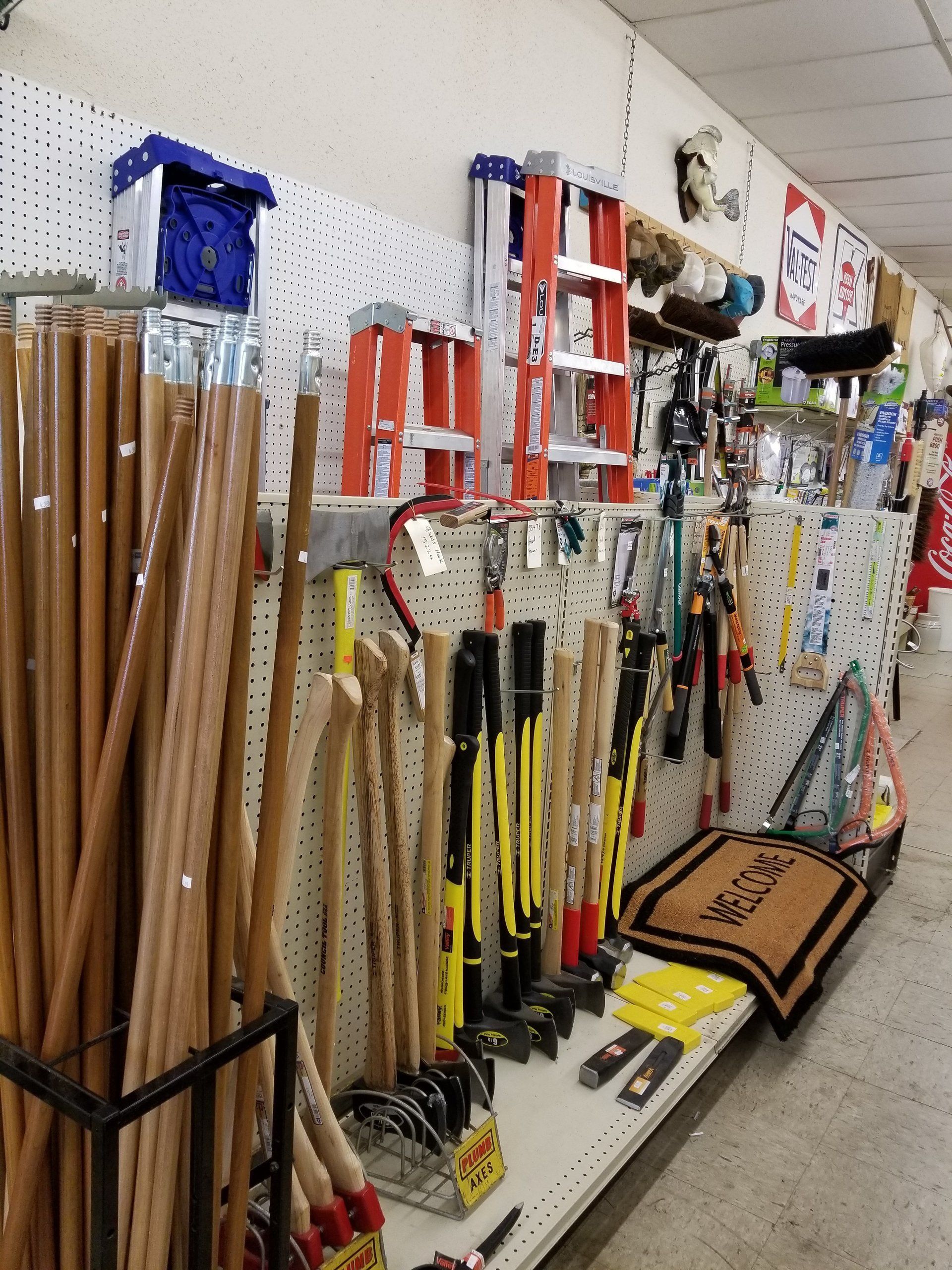Gardening Tools | Chester, SC | Ezell Hardware Inc
