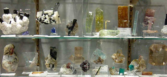 Jumping jack inhoudsopgave Trappenhuis Informatie over het verzamelen van mineralen en kristallen