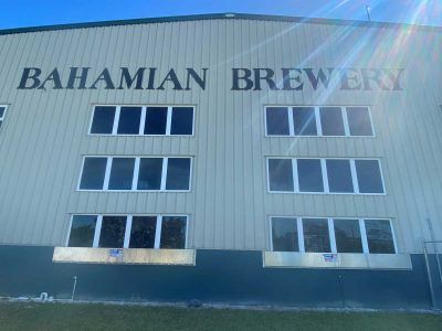 A large building with the words bahamian brewery on it