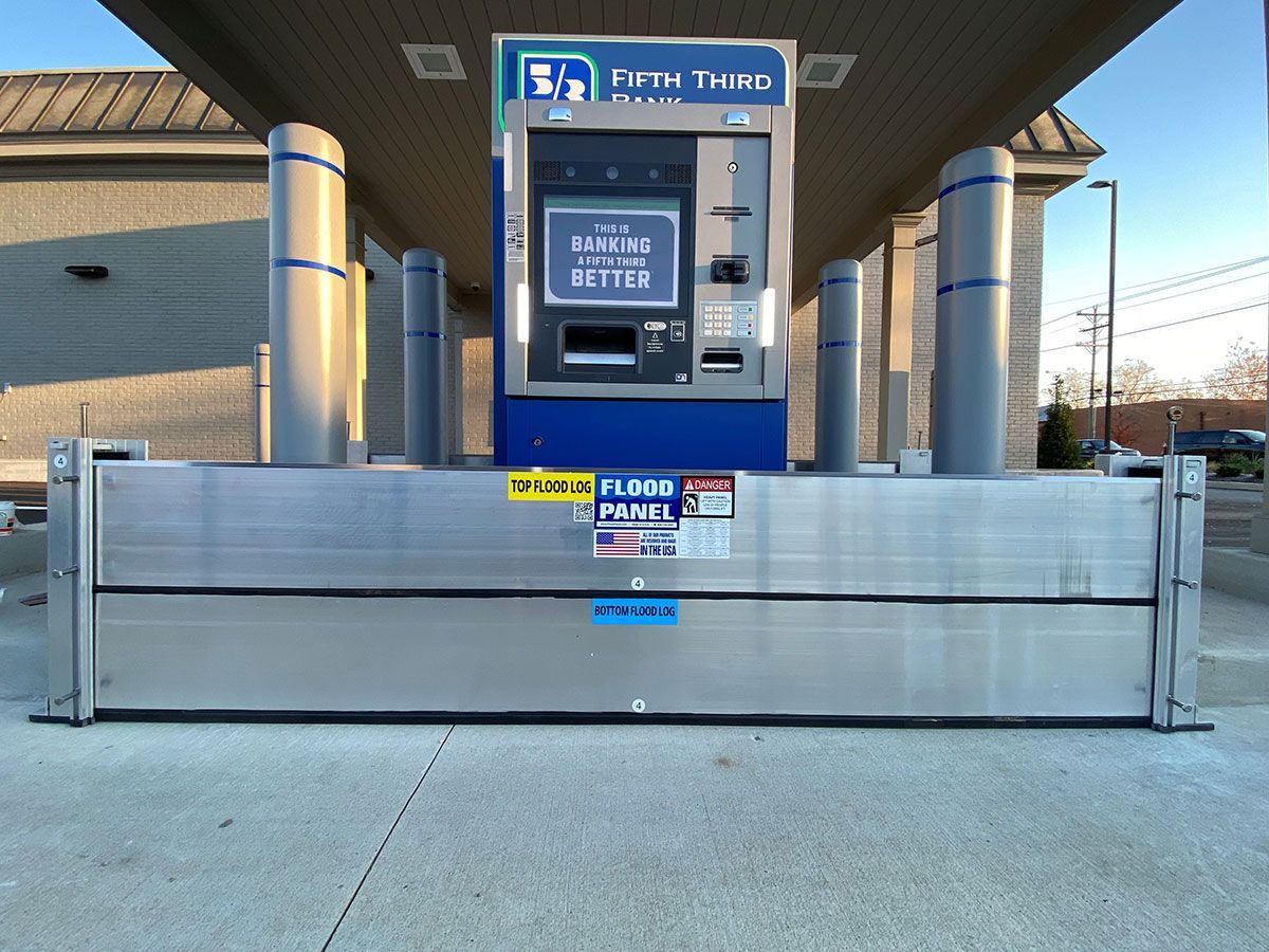 A parking meter that says parking notice on it