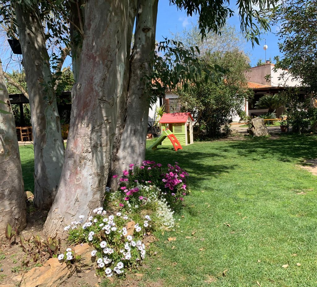 Giardino e giochi per bambini