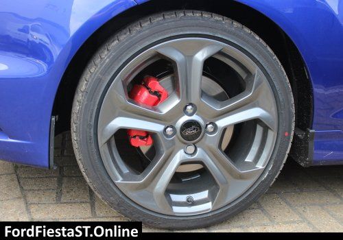 ford focus st alloy wheel centre caps