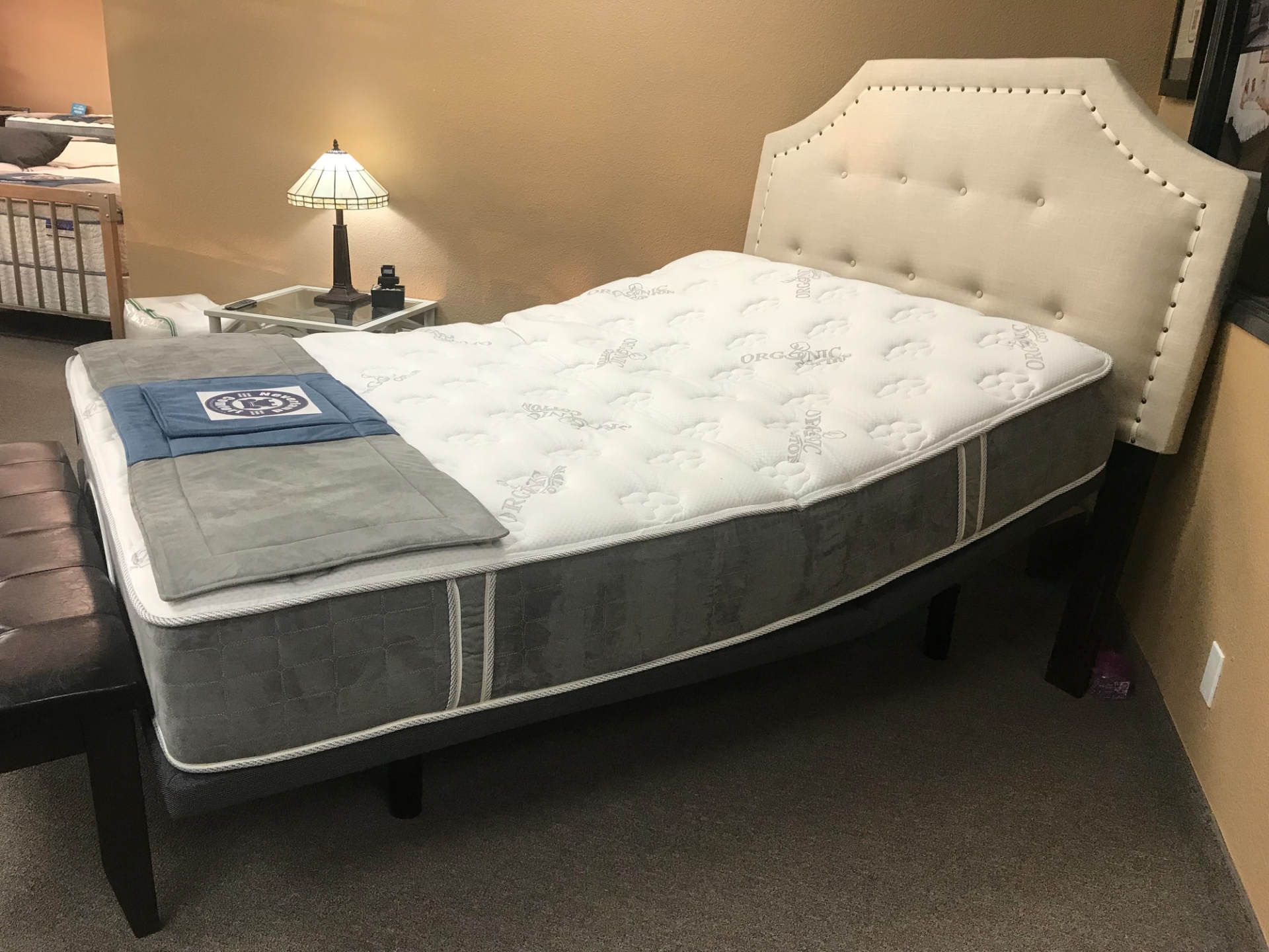 Room Bed