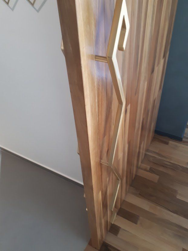 Passamani e maniglie su misura