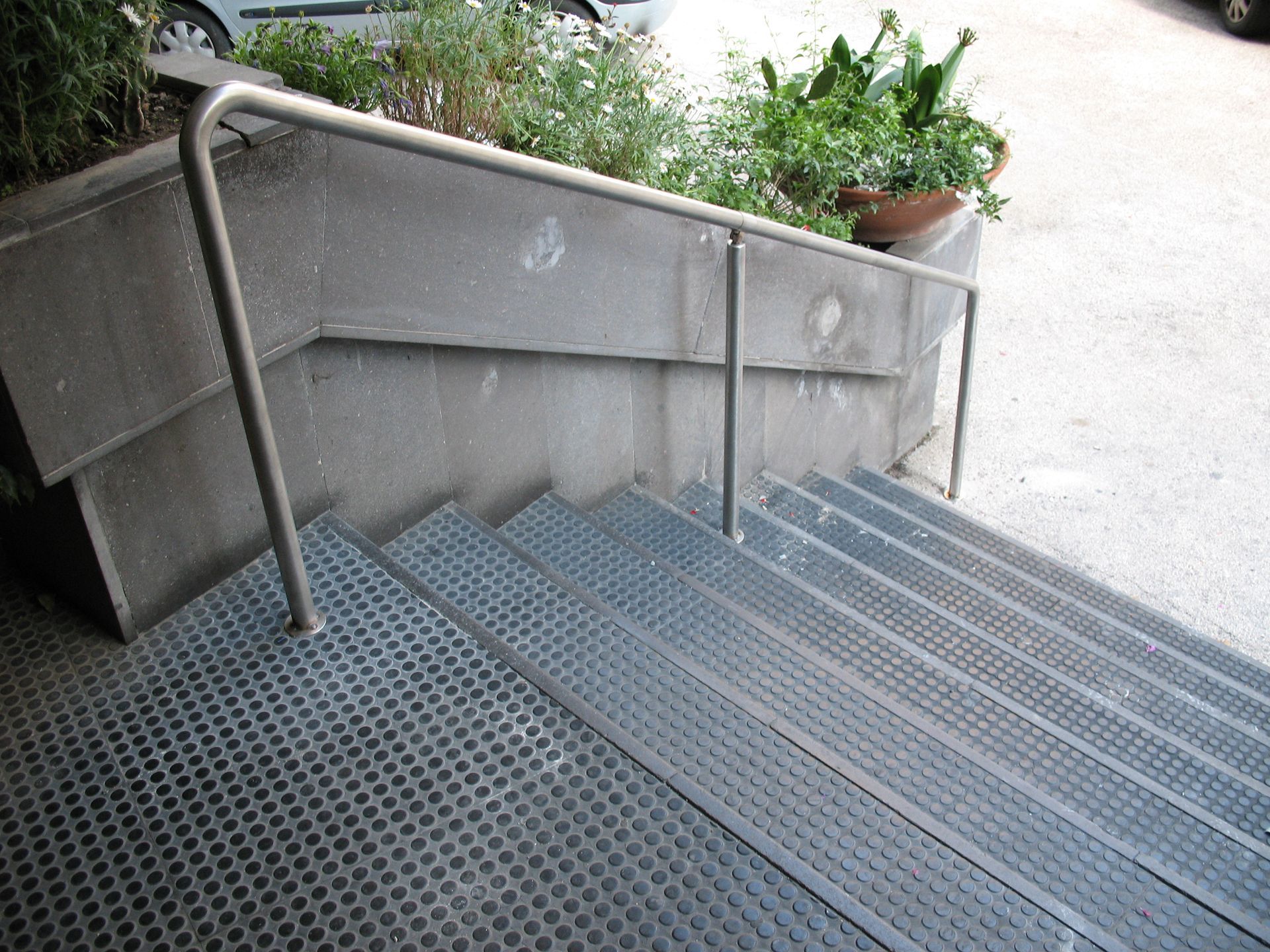 Passamano su misura in inox satinato