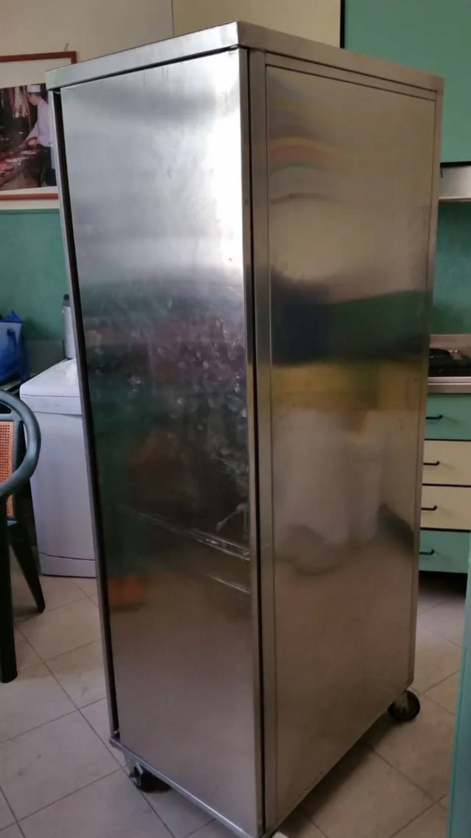 Carrello porta vassoi