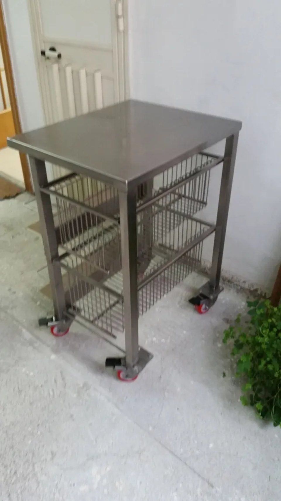 Carrello portafrutta e portabottiglie