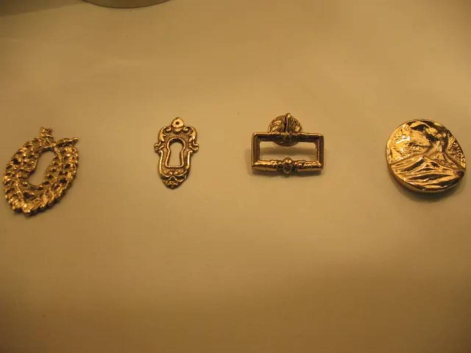 Oggetti fusione ottone