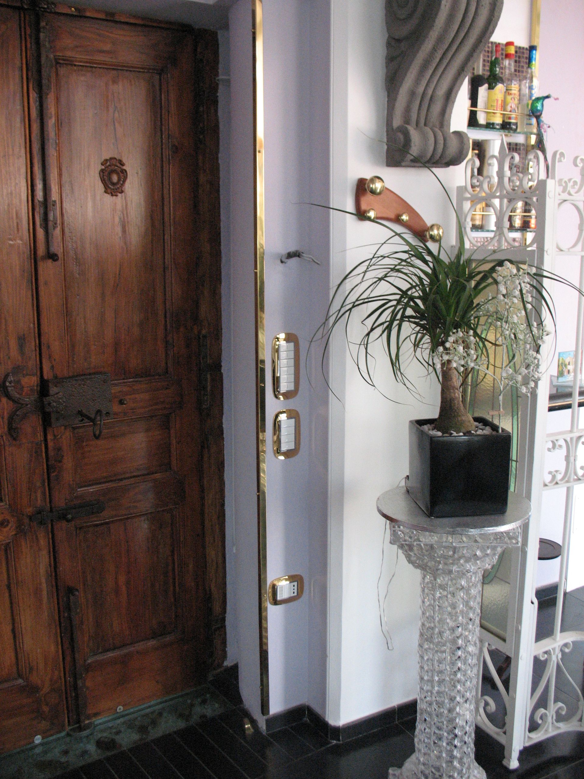 Paraspigoli in ottone artigianali su misura