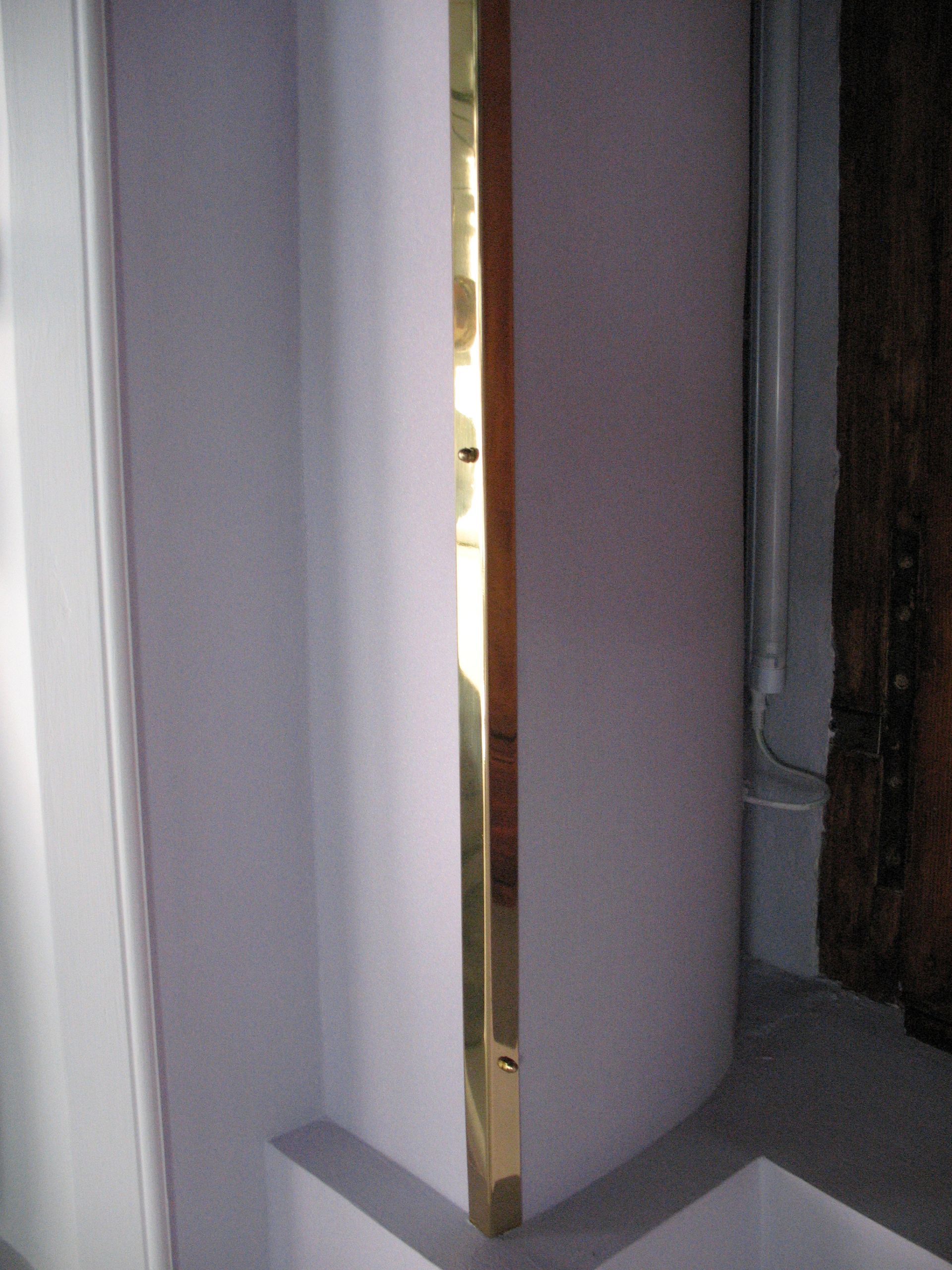 Paraspigoli in ottone artigianali su misura