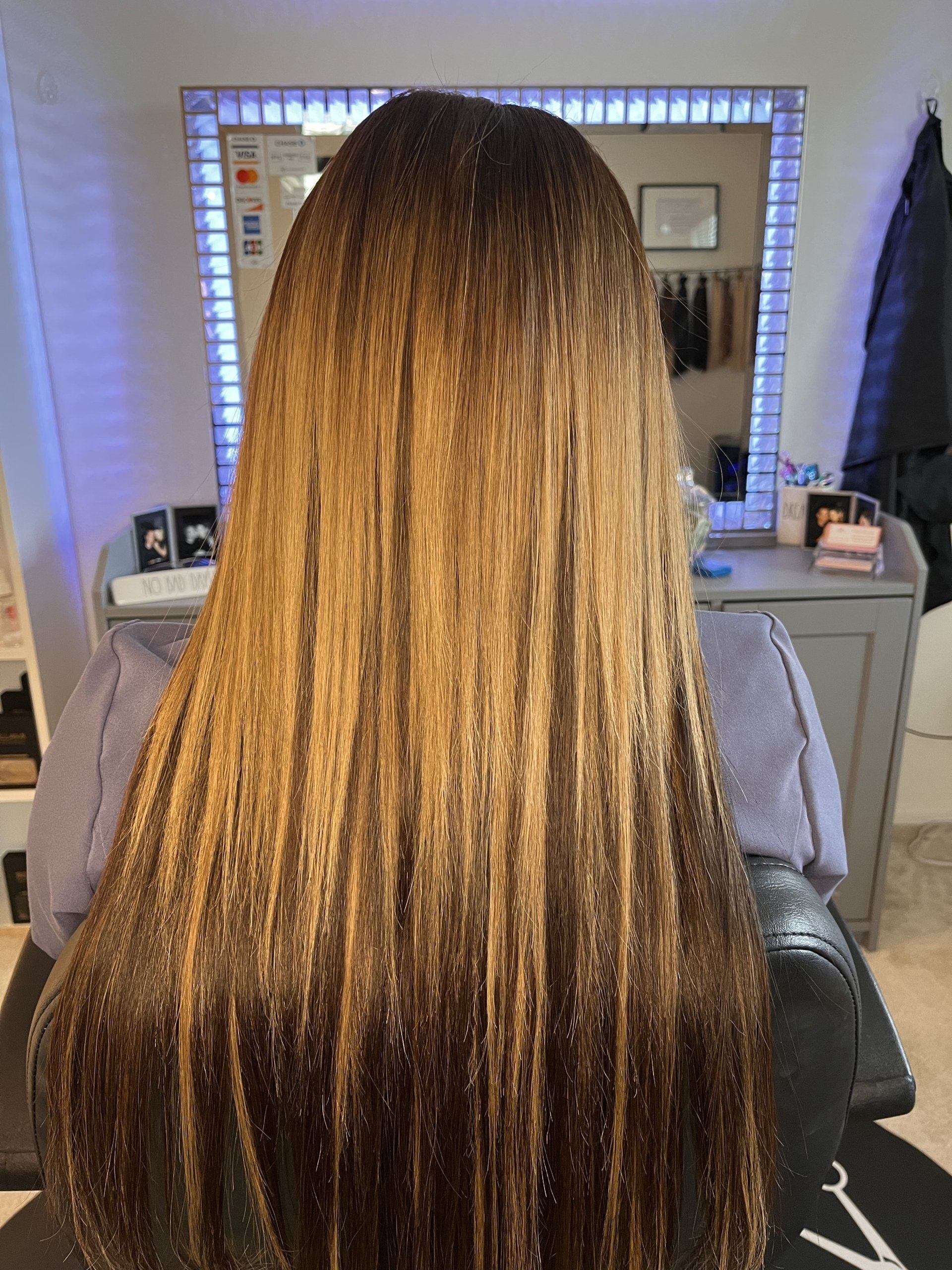 Hair extensions deluxe lady