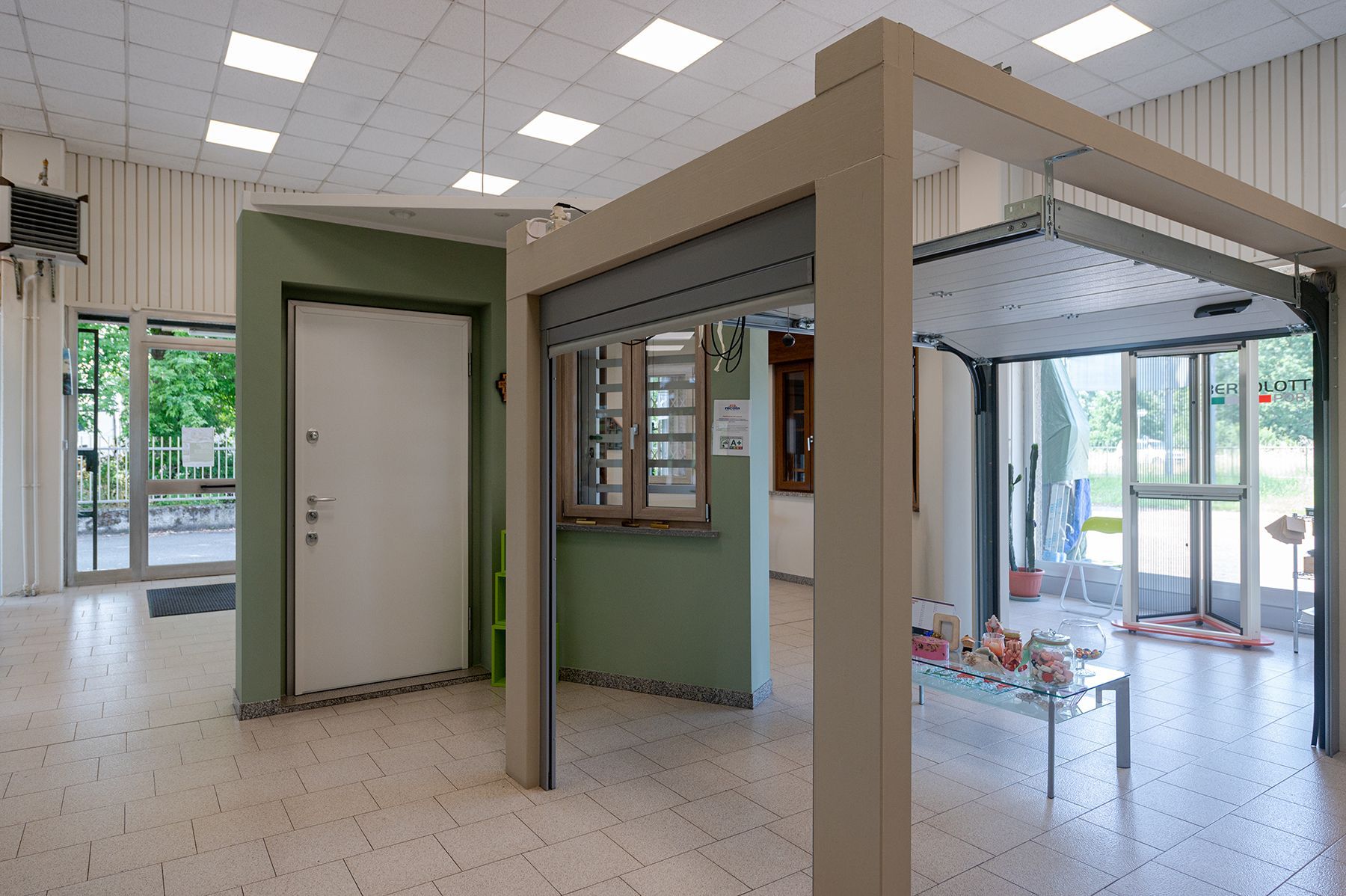 Showroom Nicola Serramenti, Pavia