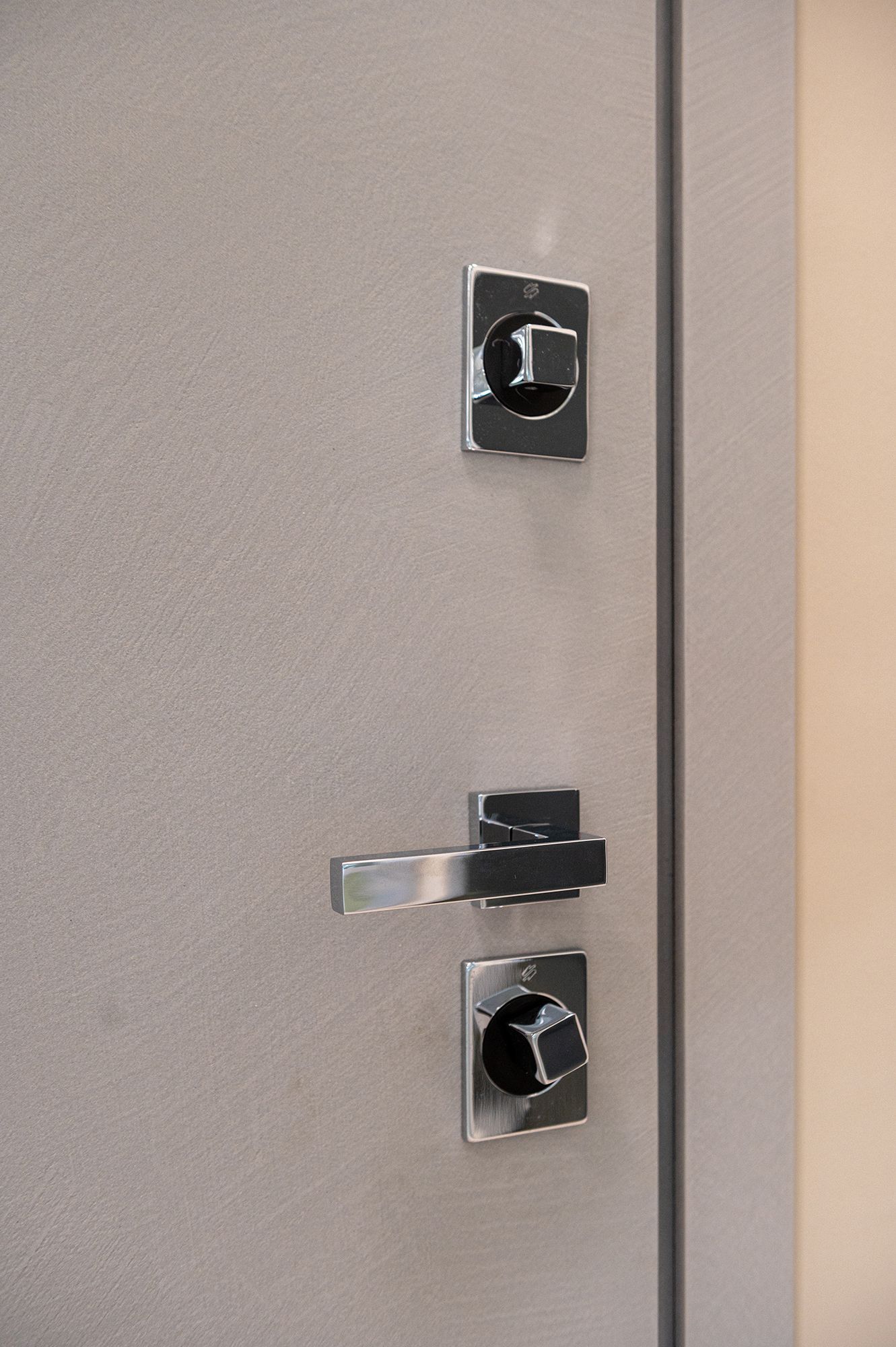 Showroom Nicola Serramenti, Pavia