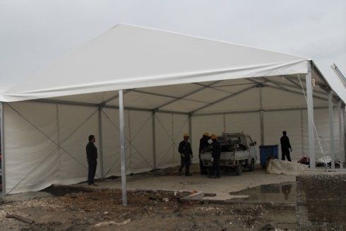 montaggio di copertura per gazebo