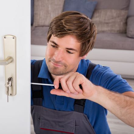 Spalding & Pinchbeck Locksmiths Our locksmiths are highly trained with years of experience.
