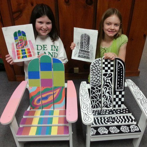 Picture of two children winning Lux brush Chair Design Contest