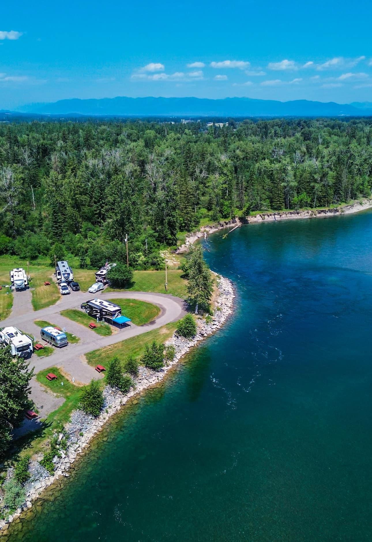RV and campsites along the river