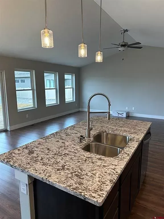 1524 Big Pines Drive interior