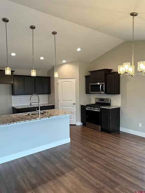 1524 Big Pines Drive interior