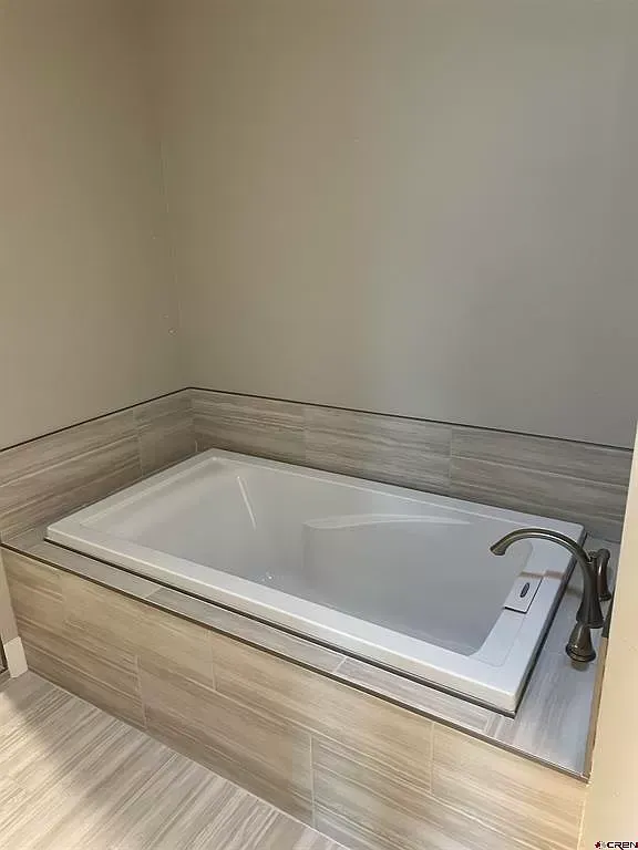 1524 Big Pines Drive interior